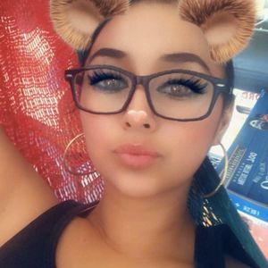 Meet your Posher, Xochitl